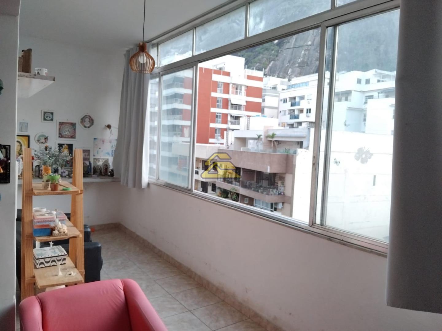 Apartamento à venda com 3 quartos, 140m² - Foto 5