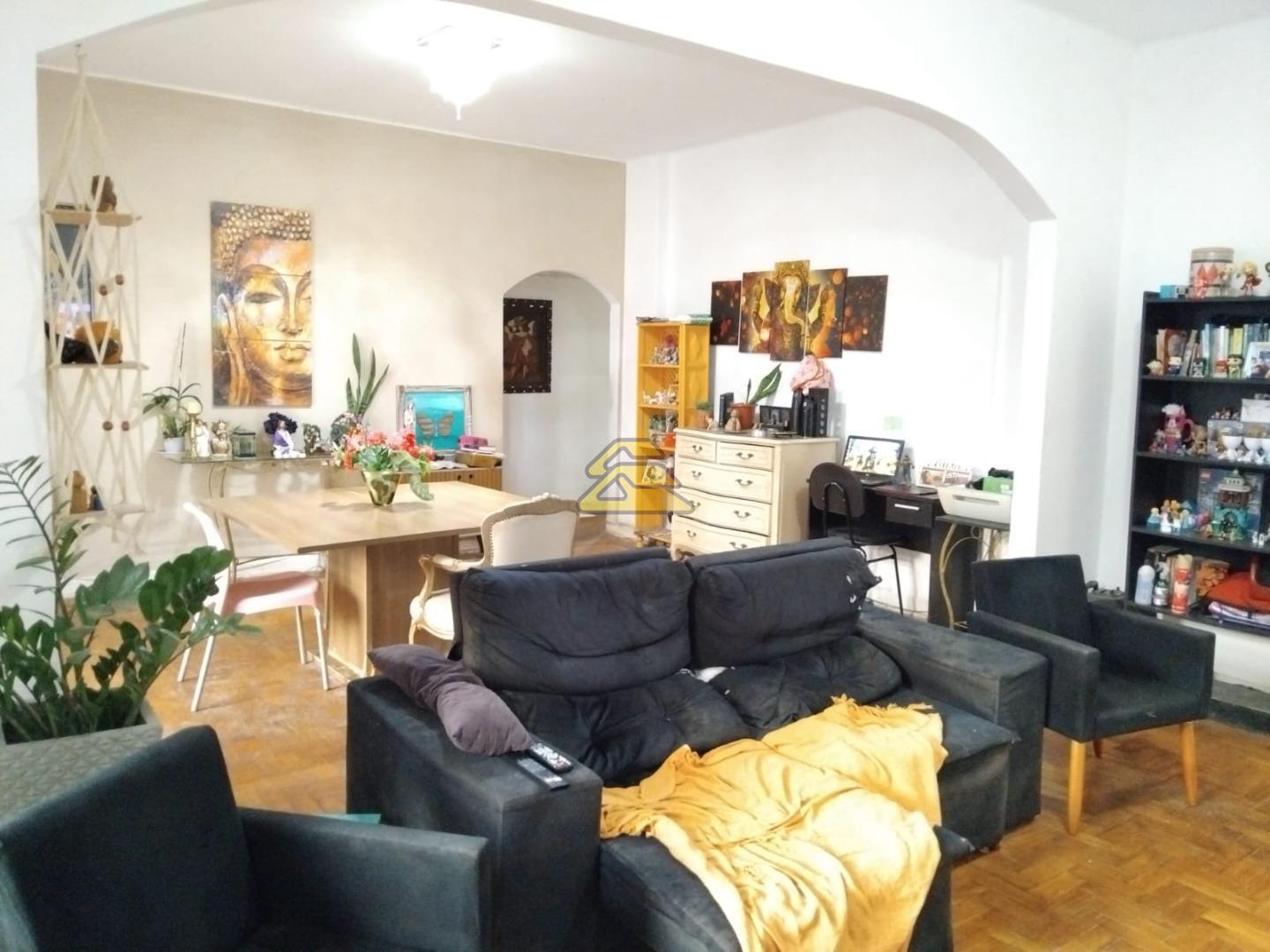 Apartamento à venda com 3 quartos, 140m² - Foto 2