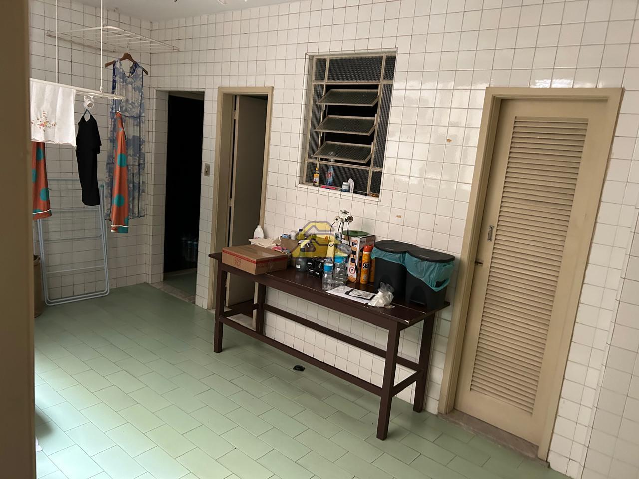 Apartamento à venda com 4 quartos, 330m² - Foto 13