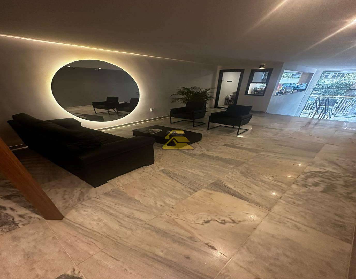 Apartamento à venda com 2 quartos, 70m² - Foto 33