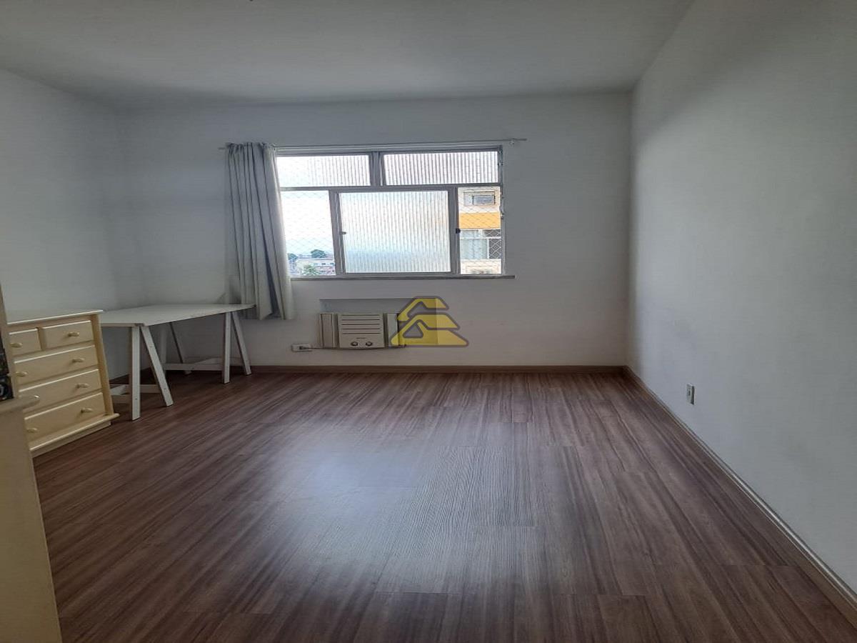 Apartamento à venda com 2 quartos, 94m² - Foto 6