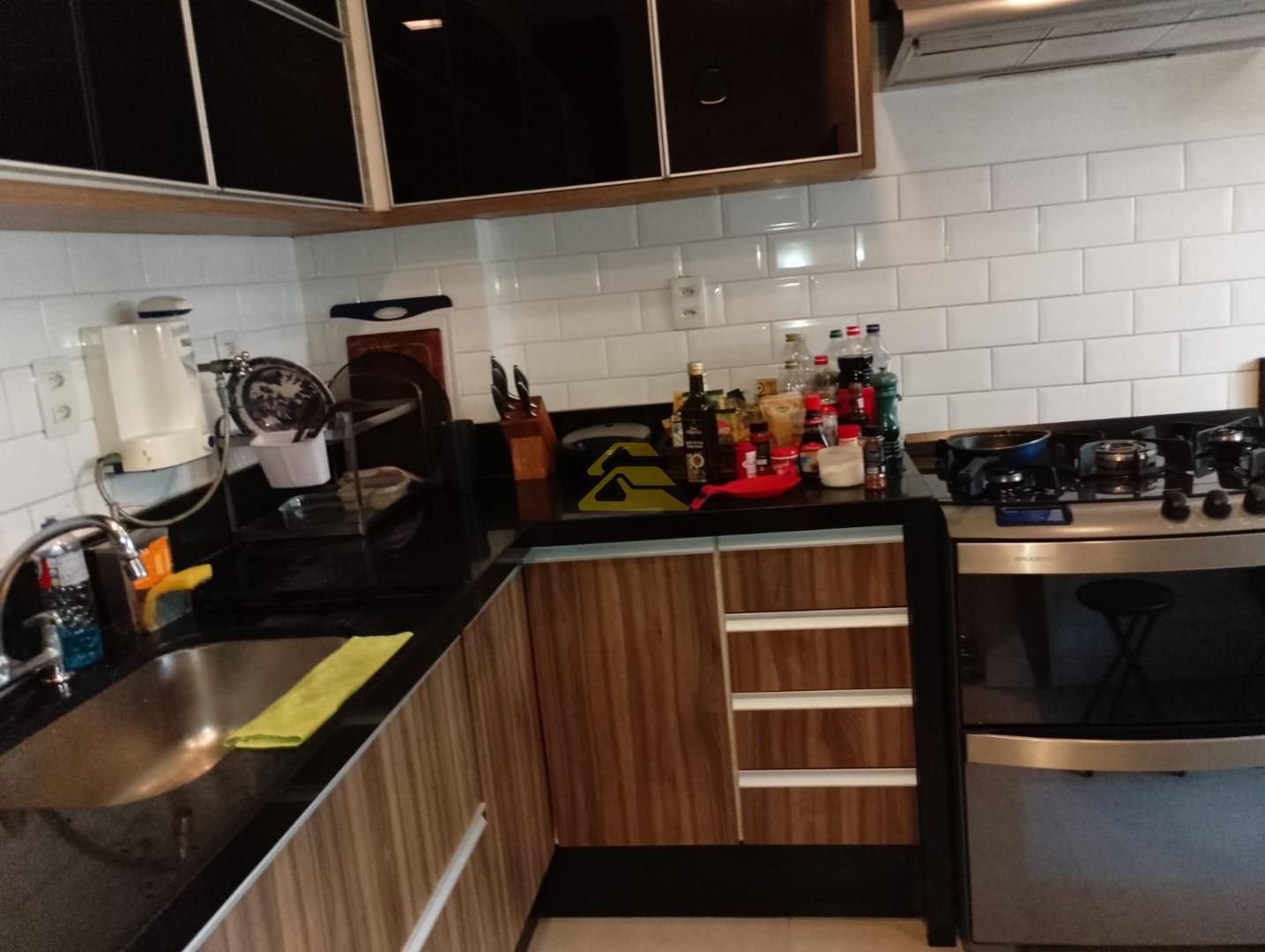 Apartamento à venda com 3 quartos, 90m² - Foto 19