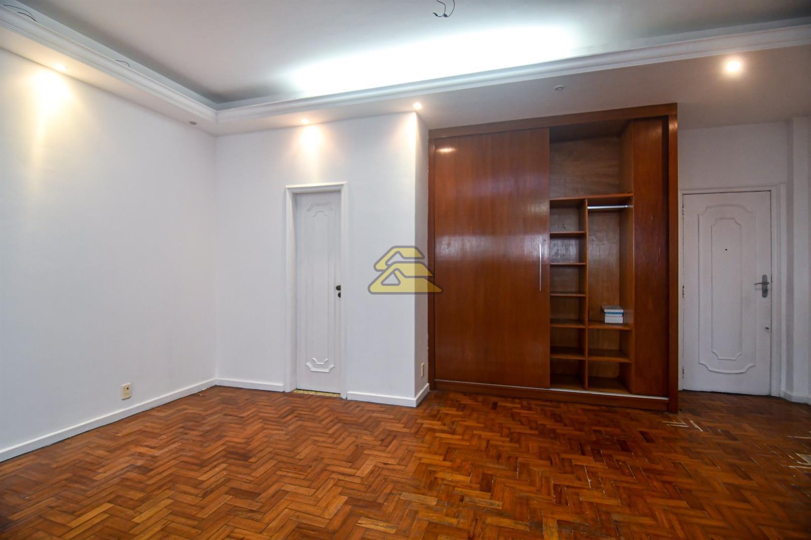 Apartamento à venda com 5 quartos, 230m² - Foto 6