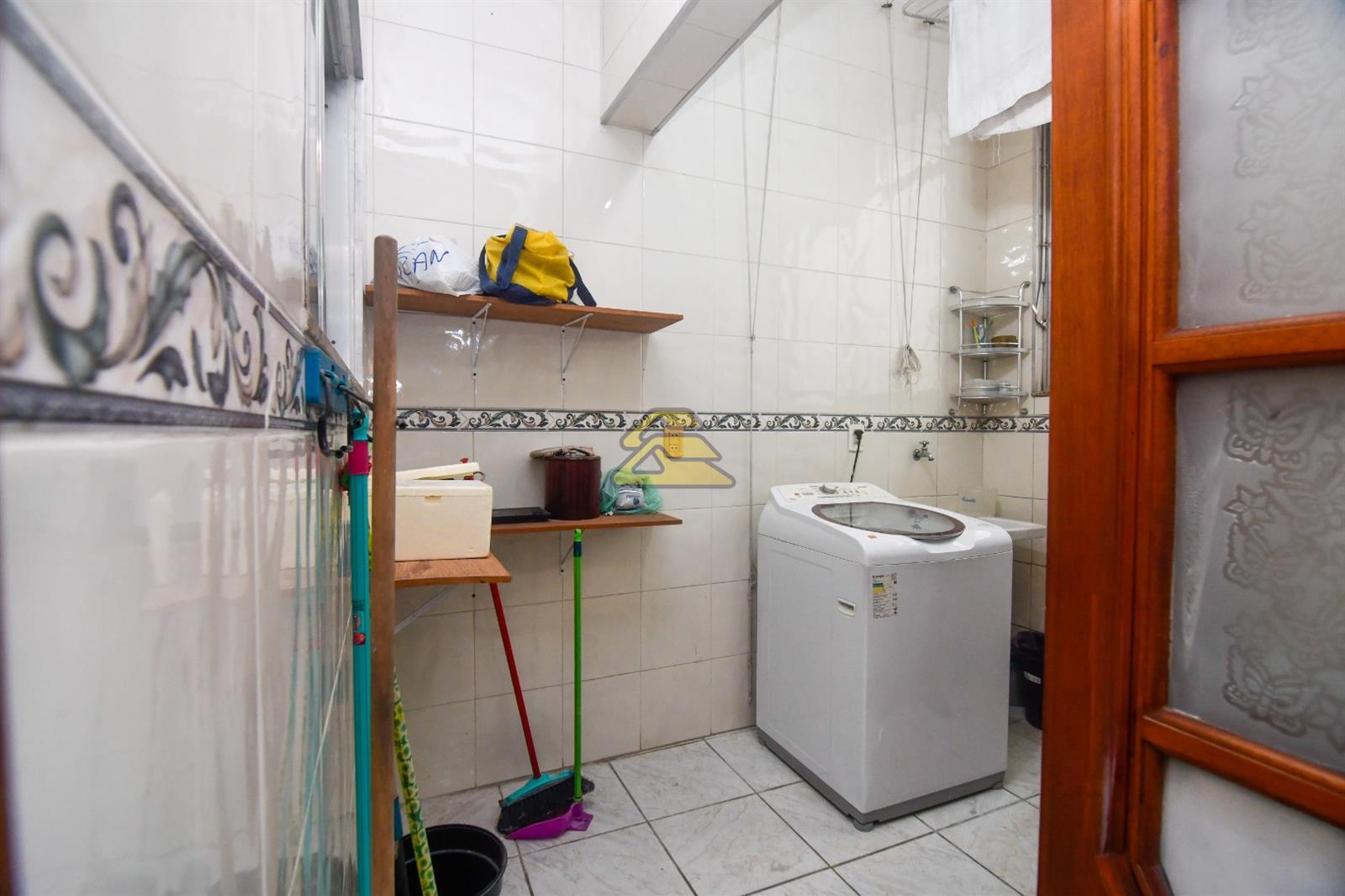 Apartamento à venda com 5 quartos, 230m² - Foto 28