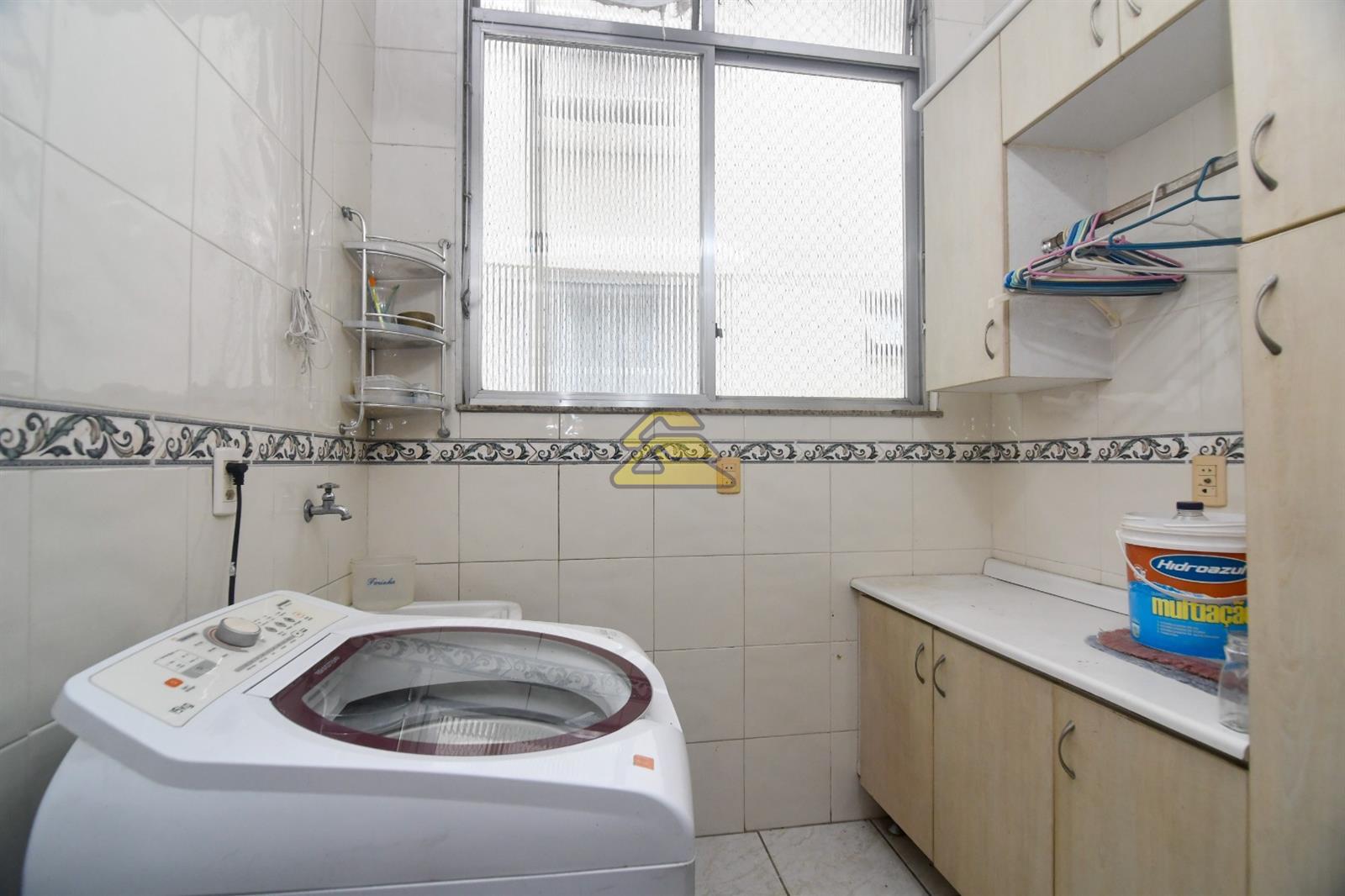 Apartamento à venda com 5 quartos, 230m² - Foto 27