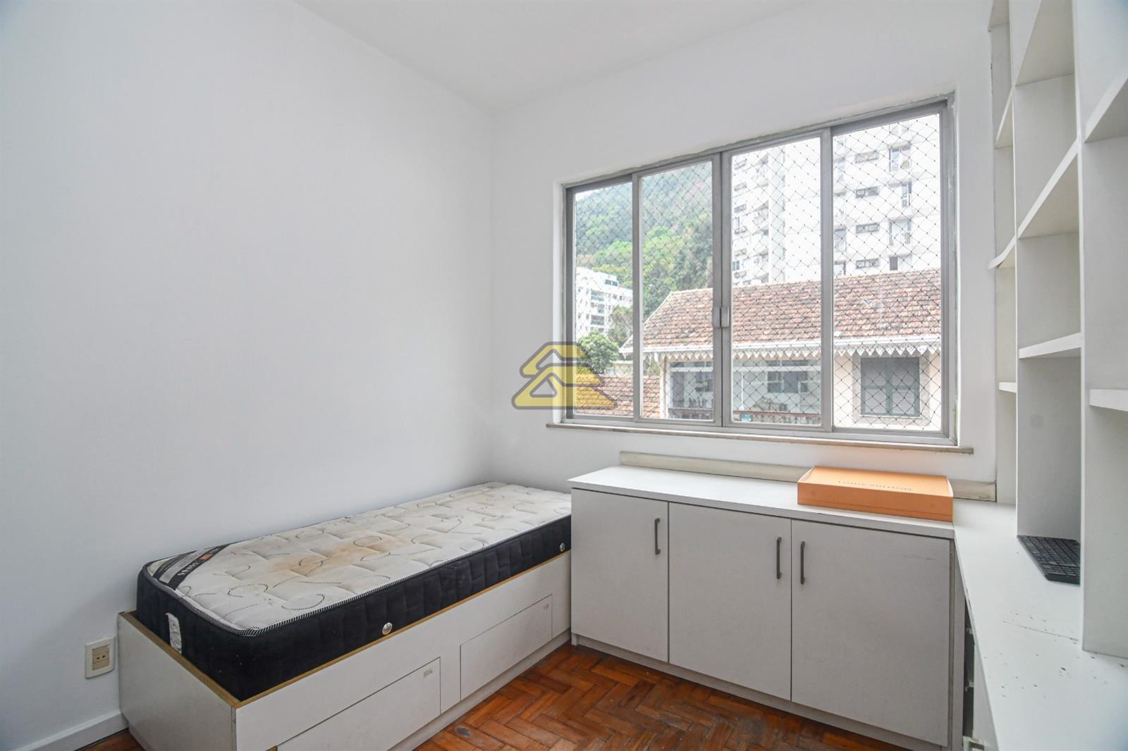 Apartamento à venda com 5 quartos, 230m² - Foto 11