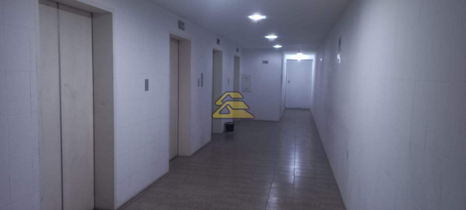 Conjunto Comercial-Sala à venda com 1 quarto, 24m² - Foto 17