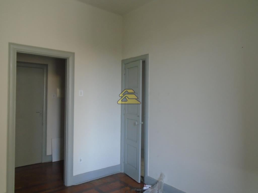 Apartamento para alugar com 2 quartos, 81m² - Foto 1