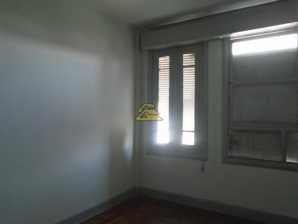 Apartamento para alugar com 2 quartos, 81m² - Foto 8