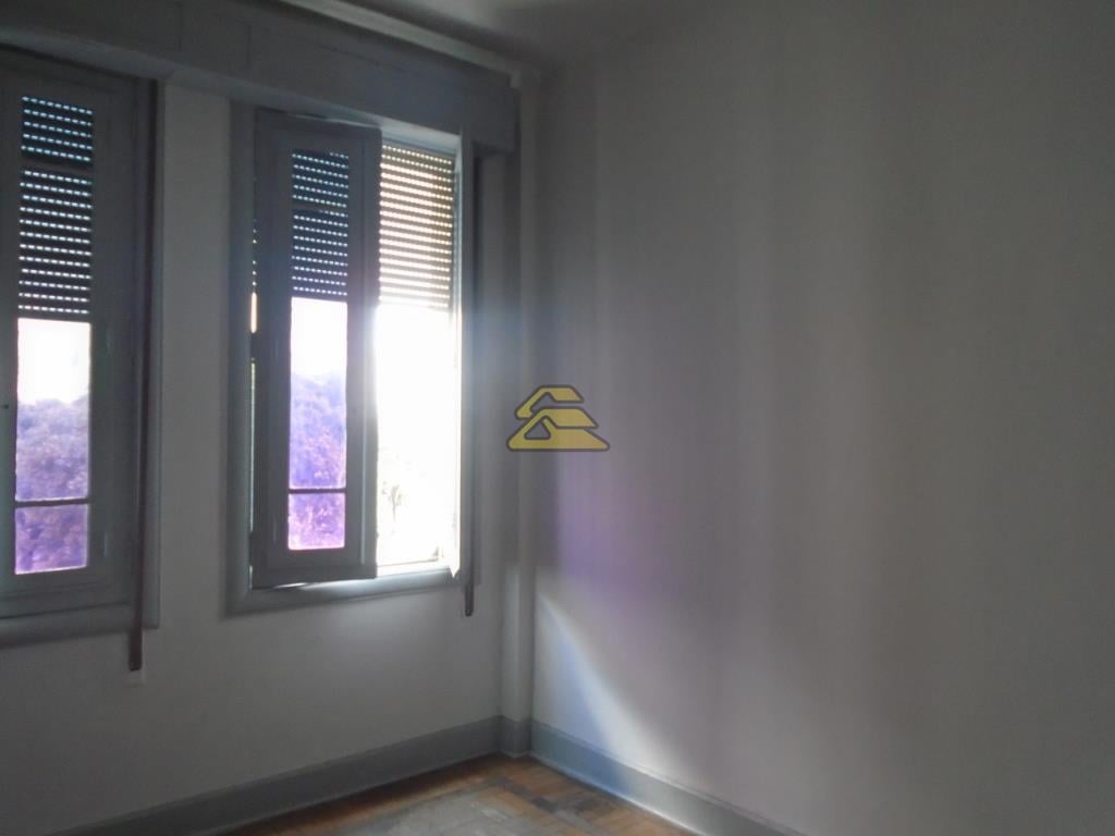 Apartamento para alugar com 2 quartos, 81m² - Foto 9