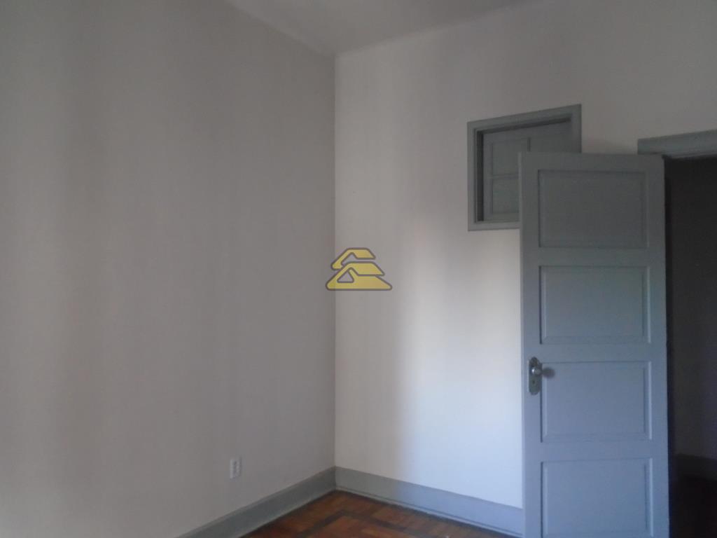 Apartamento para alugar com 2 quartos, 81m² - Foto 10