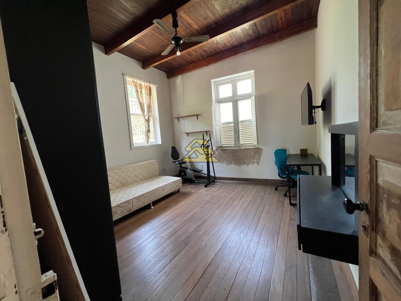 Casa à venda com 5 quartos, 420m² - Foto 14