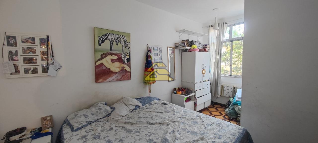 Apartamento à venda com 3 quartos, 93m² - Foto 8