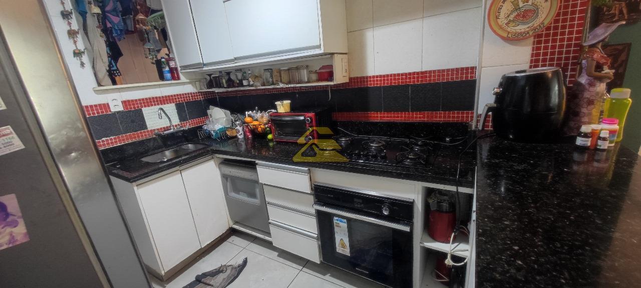 Apartamento à venda com 3 quartos, 93m² - Foto 19