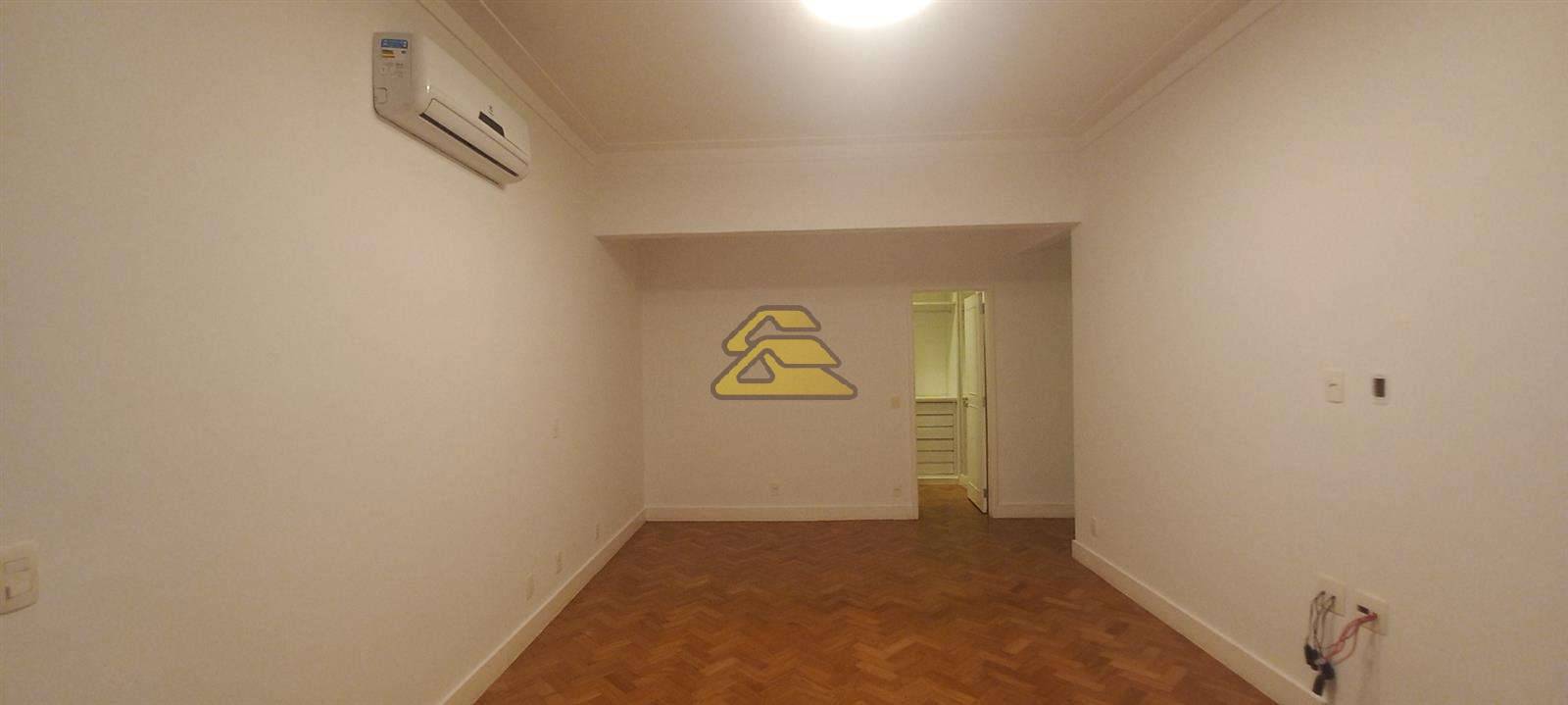 Apartamento para alugar com 3 quartos, 300m² - Foto 11