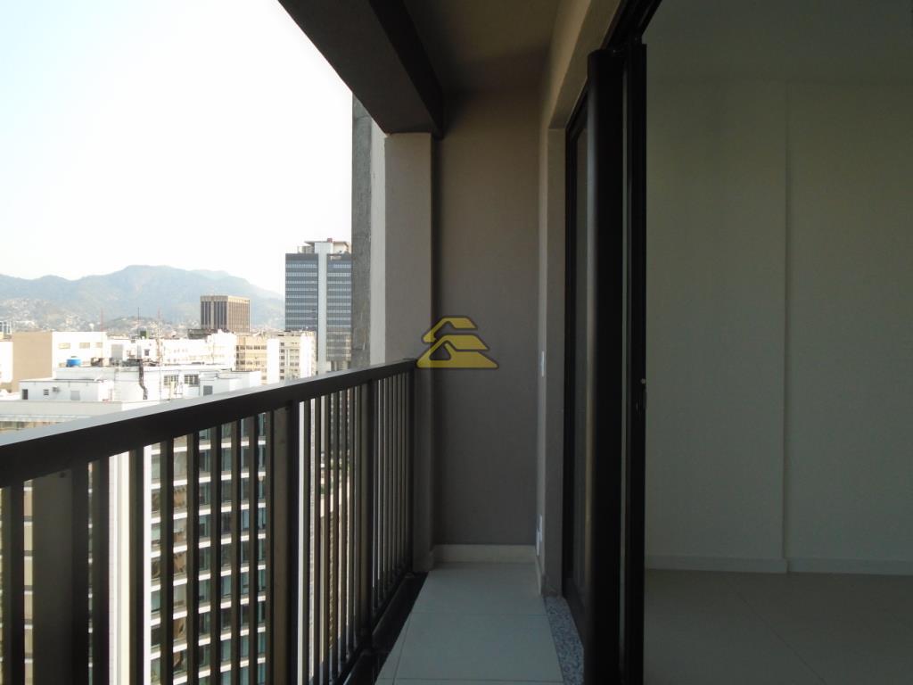 Apartamento para alugar com 1 quarto, 42m² - Foto 11