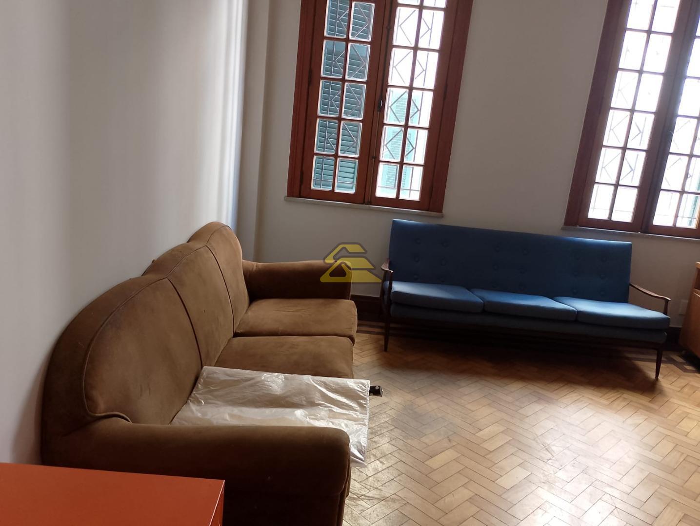 Apartamento à venda com 3 quartos, 199m² - Foto 2