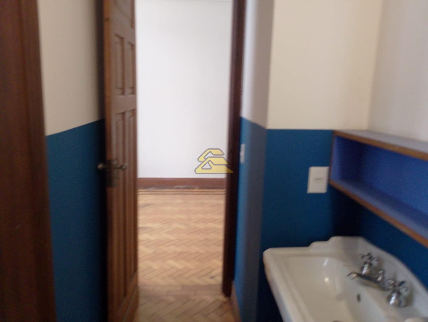 Apartamento à venda com 3 quartos, 199m² - Foto 12