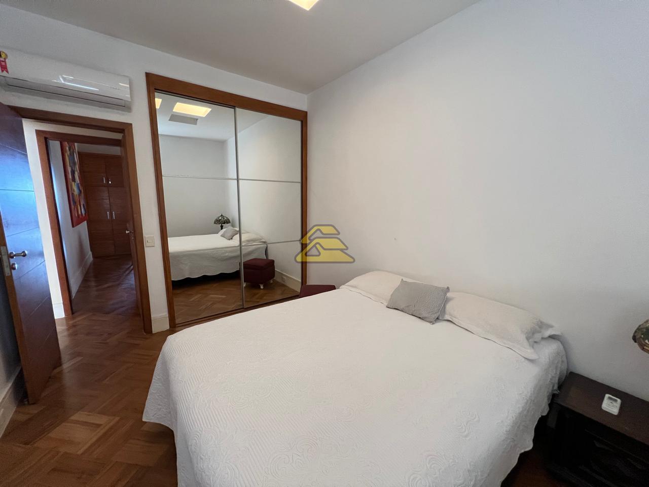 Apartamento à venda e aluguel com 3 quartos, 185m² - Foto 16