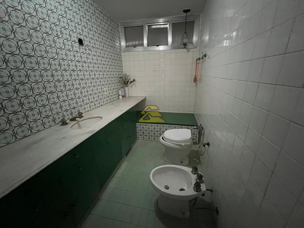 Apartamento à venda com 4 quartos, 330m² - Foto 20