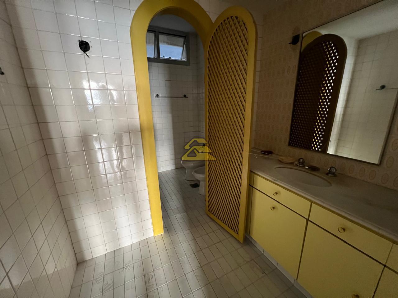 Apartamento à venda com 4 quartos, 330m² - Foto 22