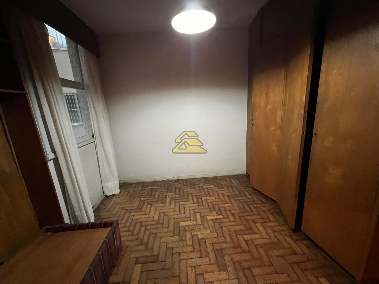 Apartamento à venda com 4 quartos, 330m² - Foto 13