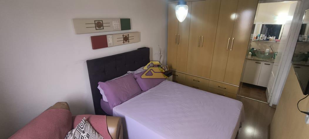 Apartamento à venda com 2 quartos, 64m² - Foto 10