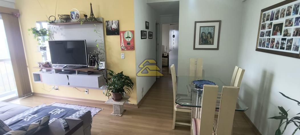 Apartamento à venda com 2 quartos, 64m² - Foto 7