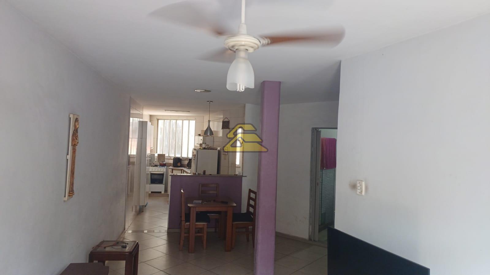 Apartamento à venda com 2 quartos, 63m² - Foto 3