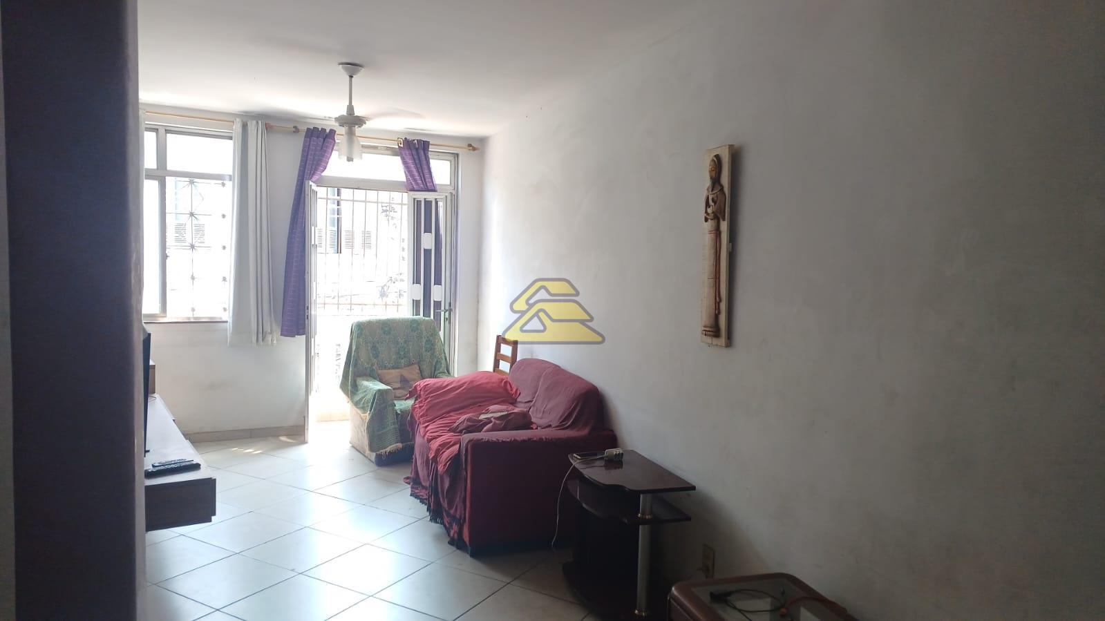 Apartamento à venda com 2 quartos, 63m² - Foto 1