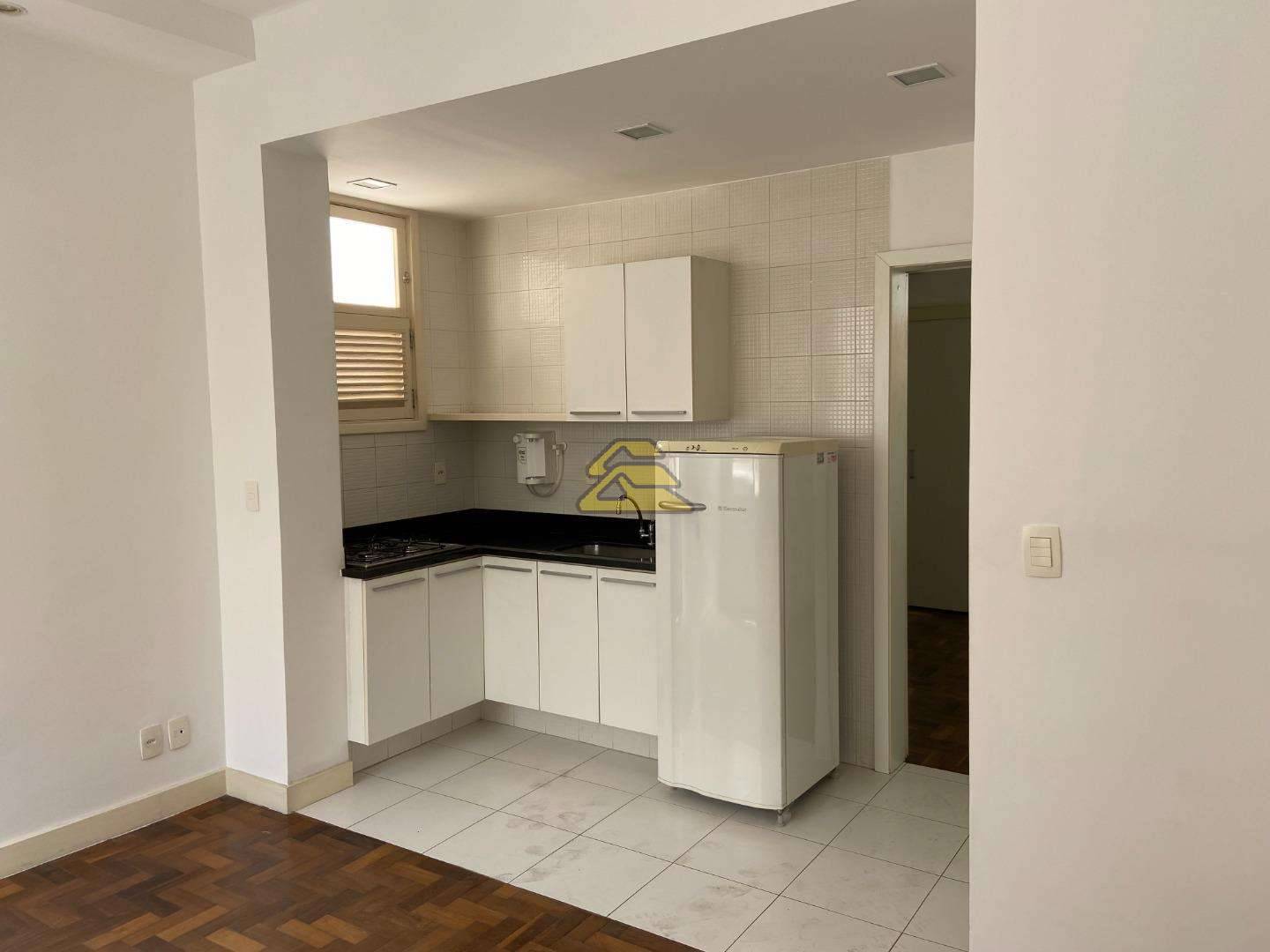 Apartamento à venda com 1 quarto, 40m² - Foto 14