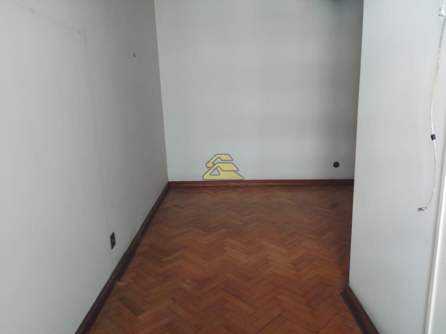 Apartamento à venda com 3 quartos, 181m² - Foto 11