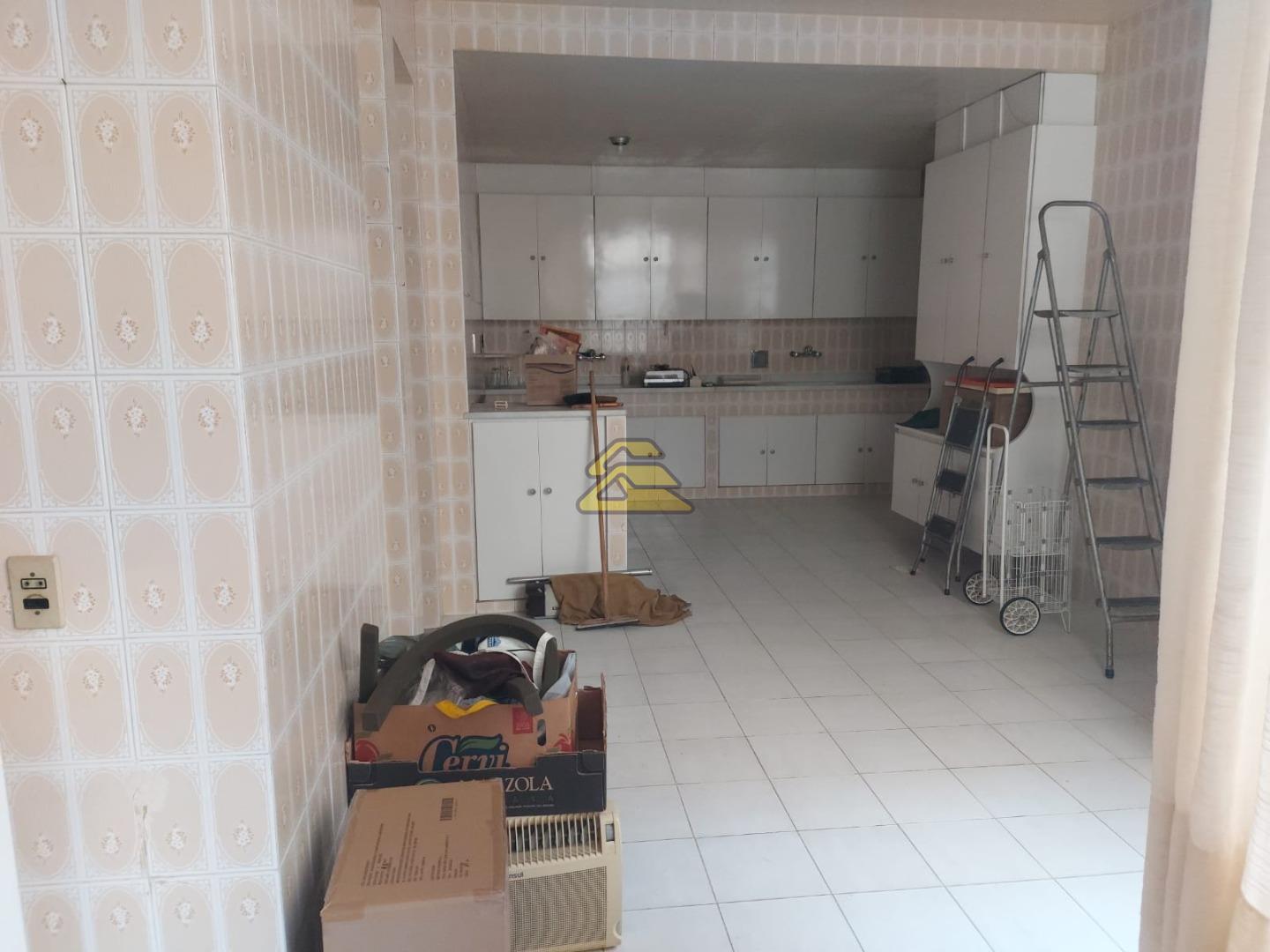 Apartamento à venda com 3 quartos, 181m² - Foto 21