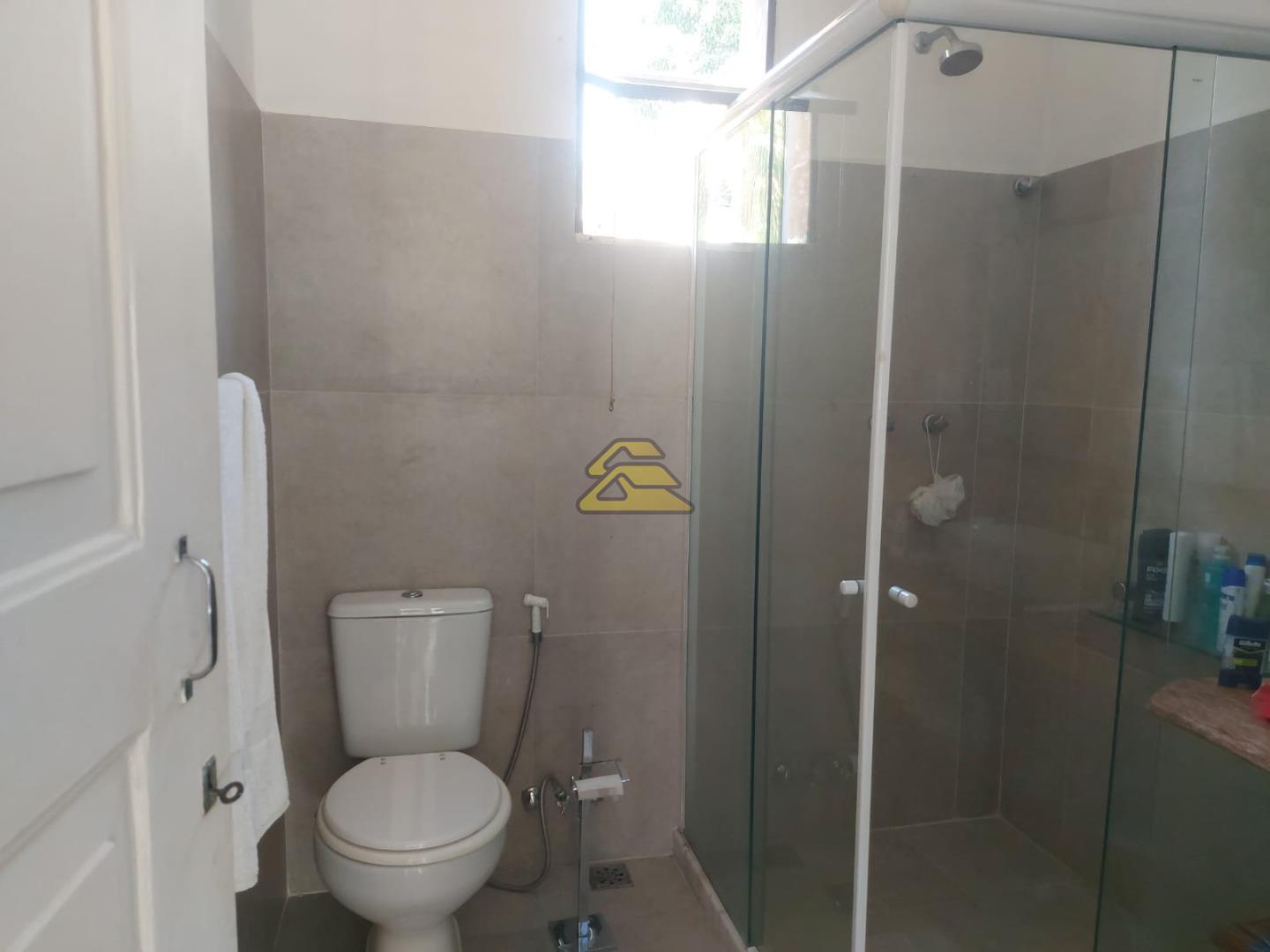 Casa à venda com 3 quartos, 278m² - Foto 32