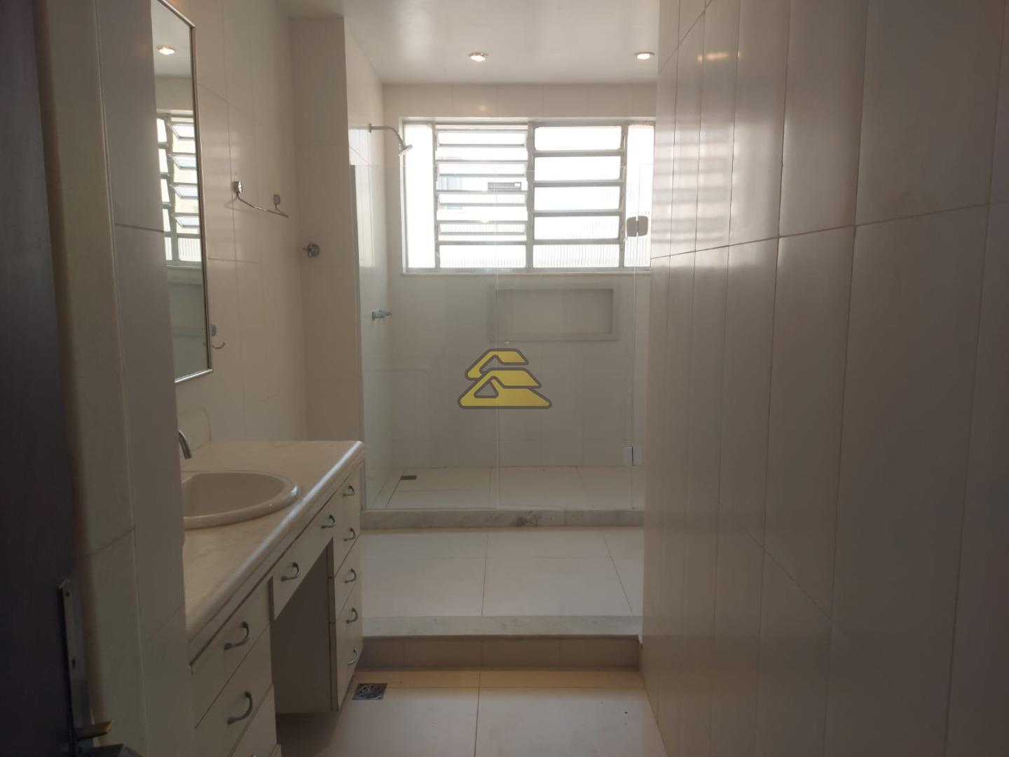 Apartamento para alugar com 3 quartos, 203m² - Foto 26