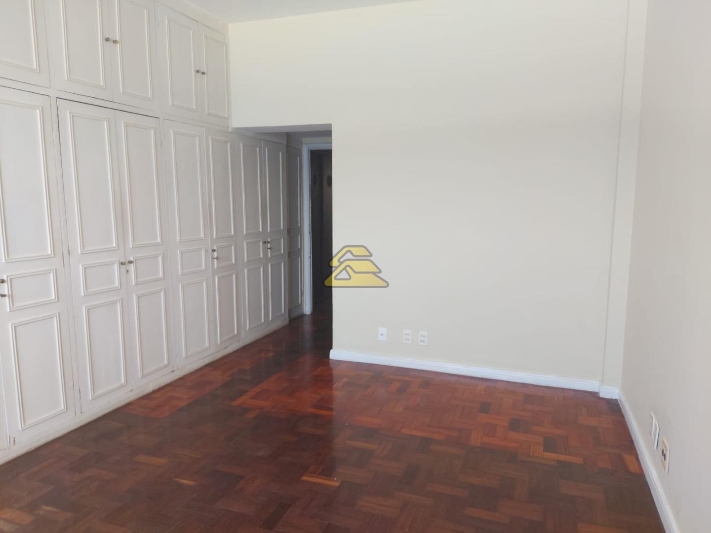 Apartamento para alugar com 3 quartos, 203m² - Foto 15