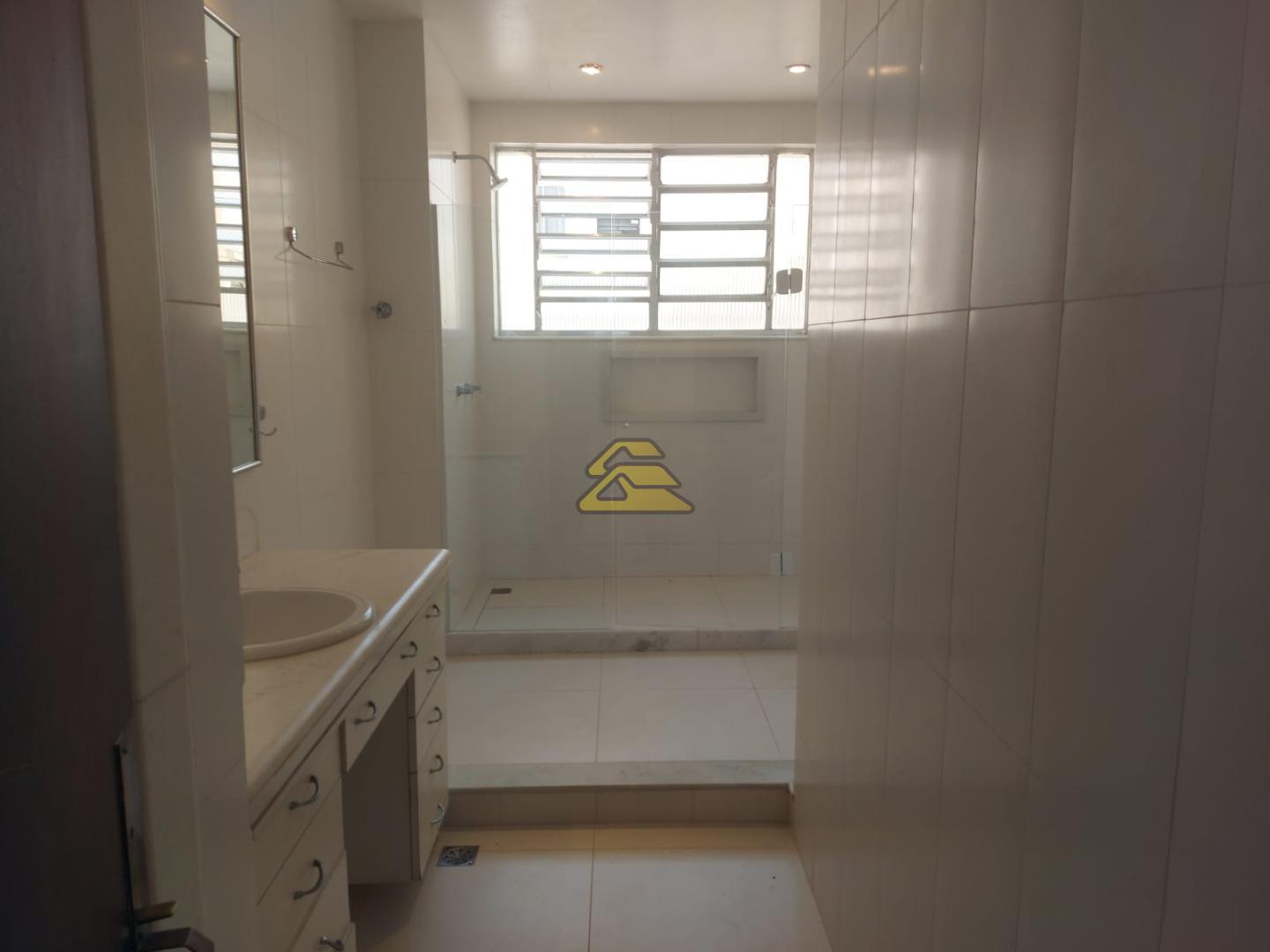 Apartamento para alugar com 3 quartos, 203m² - Foto 30