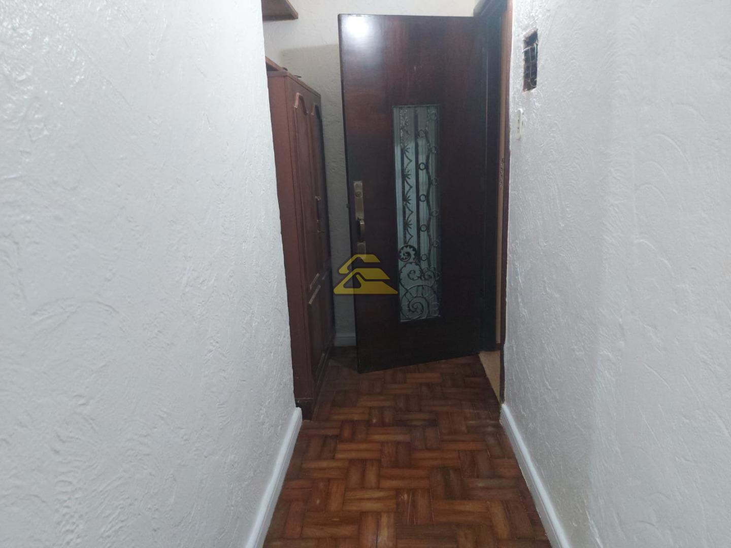 Apartamento à venda com 1 quarto, 55m² - Foto 2