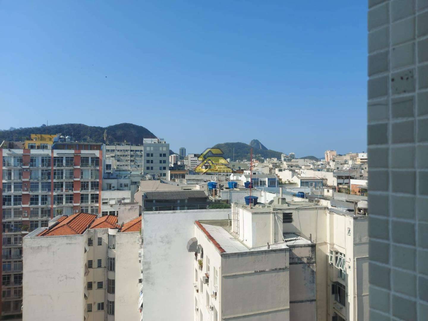 Apartamento à venda com 2 quartos, 66m² - Foto 25