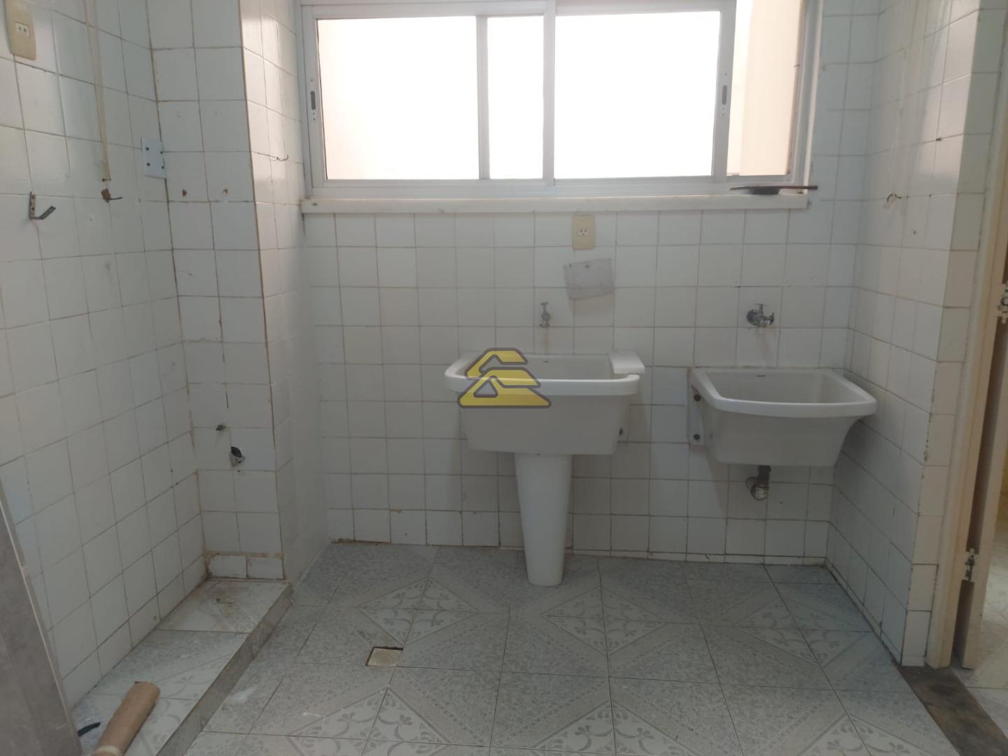 Apartamento à venda com 3 quartos, 203m² - Foto 35