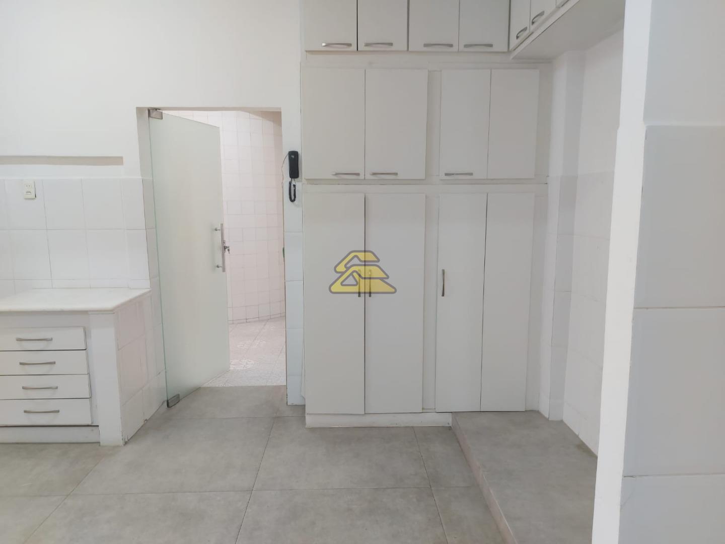 Apartamento à venda com 3 quartos, 203m² - Foto 40