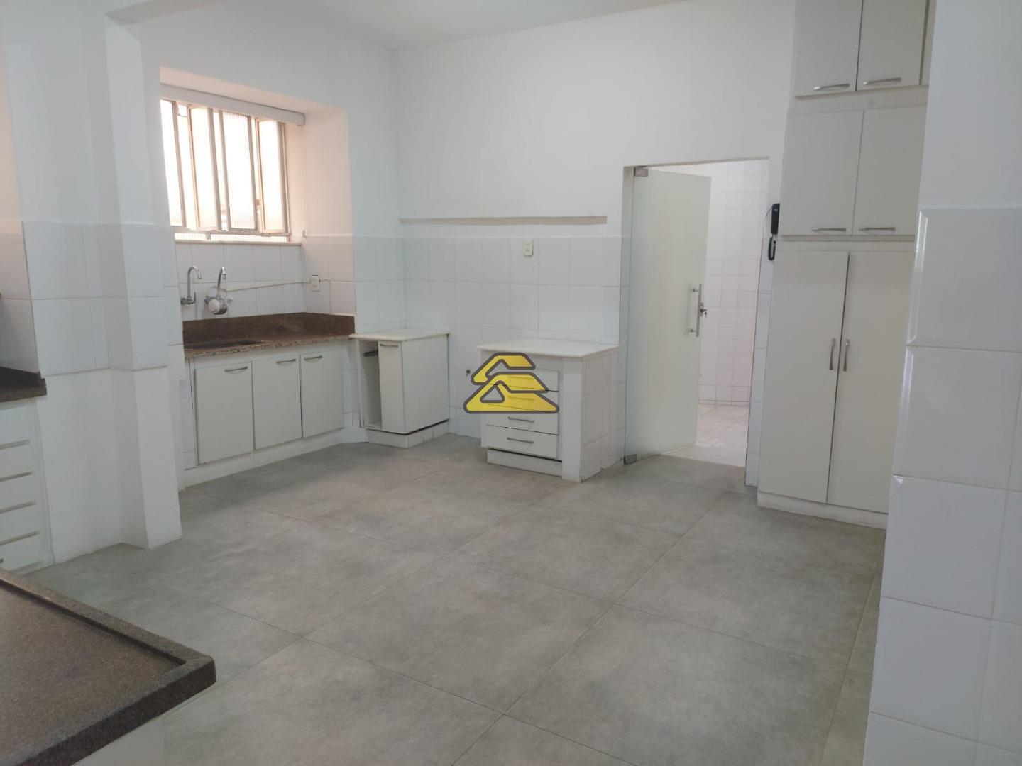 Apartamento à venda com 3 quartos, 203m² - Foto 22