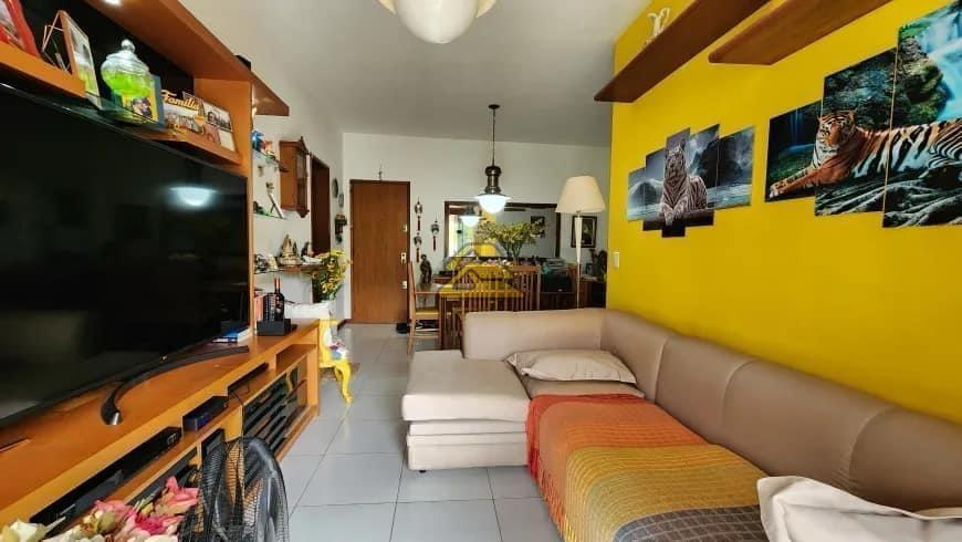 Apartamento à venda com 2 quartos, 68m² - Foto 2