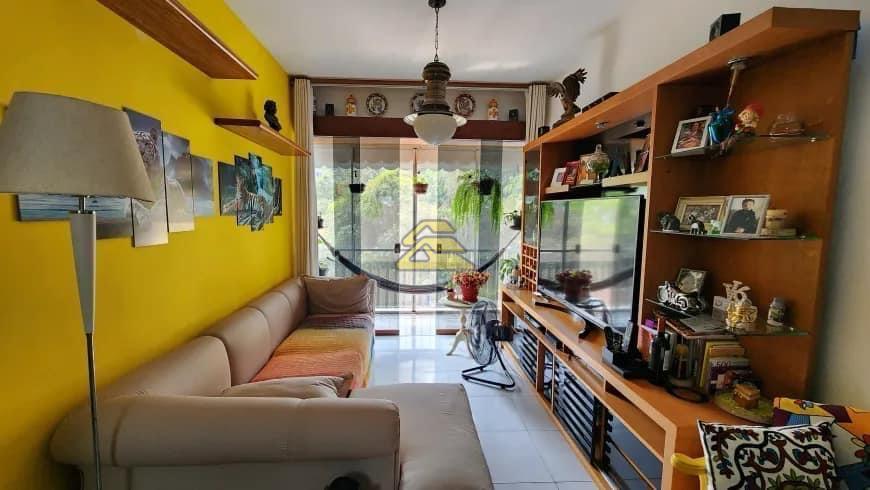 Apartamento à venda com 2 quartos, 68m² - Foto 1