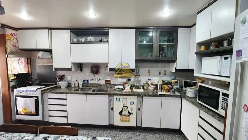 Apartamento à venda com 2 quartos, 68m² - Foto 13