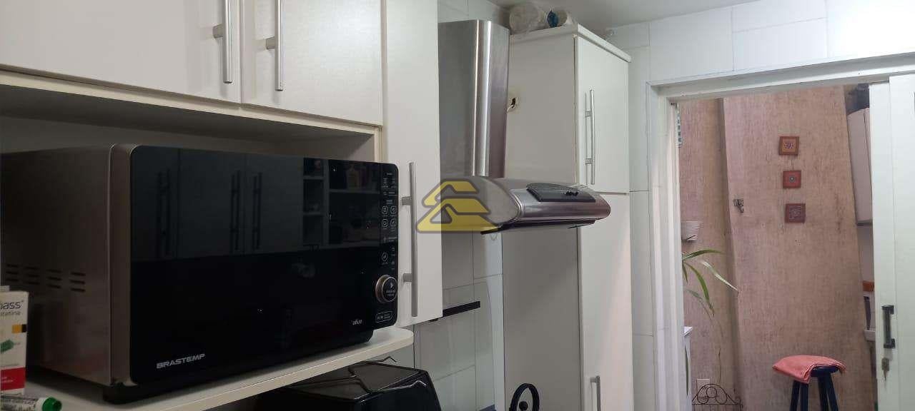 Apartamento à venda com 2 quartos, 86m² - Foto 27