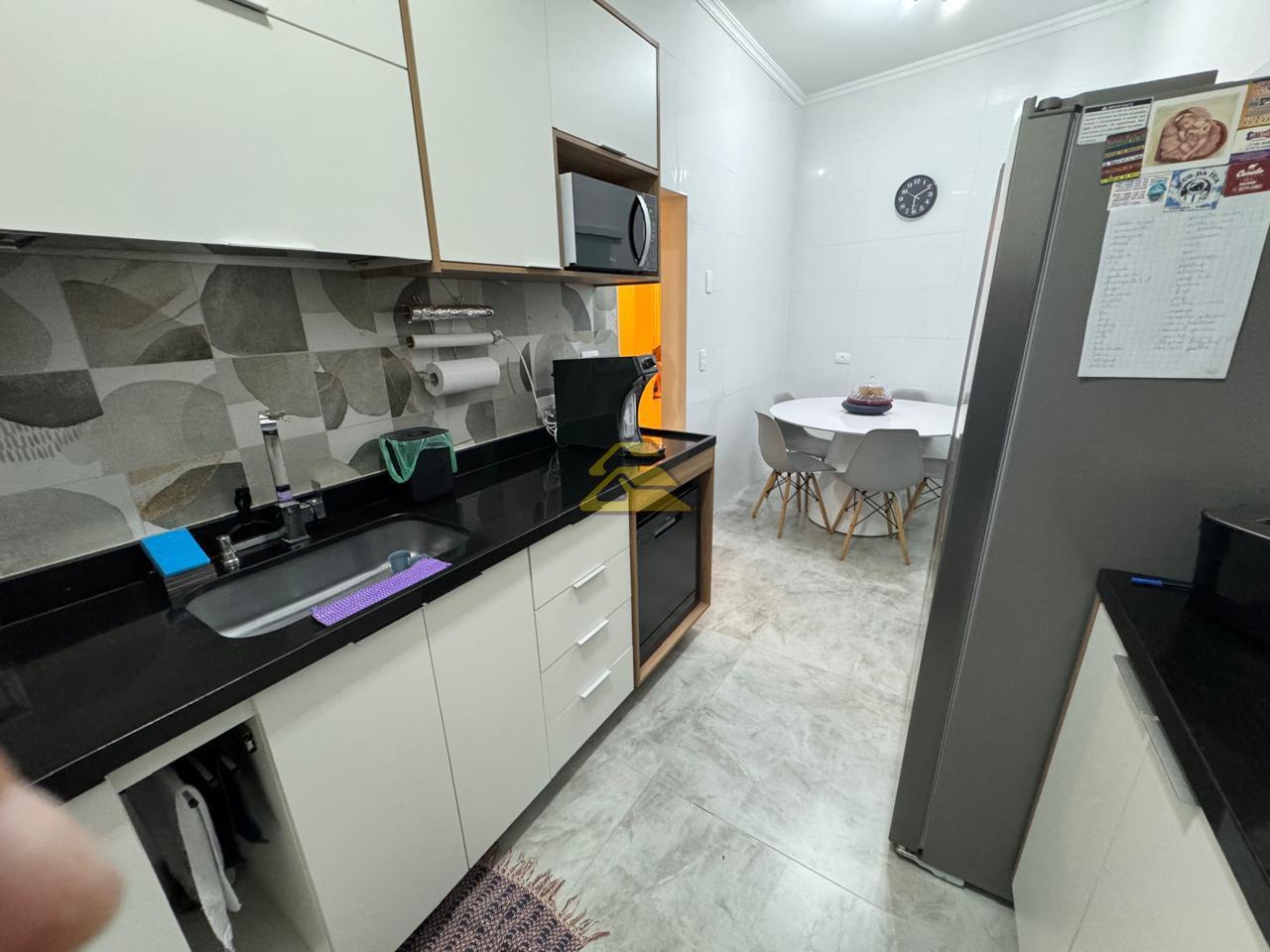 Apartamento à venda com 3 quartos, 134m² - Foto 19