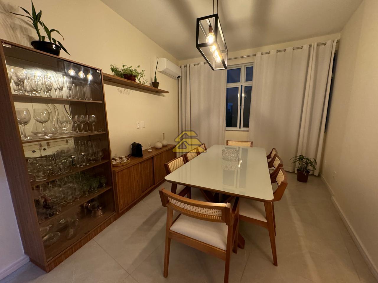 Apartamento à venda com 3 quartos, 134m² - Foto 4