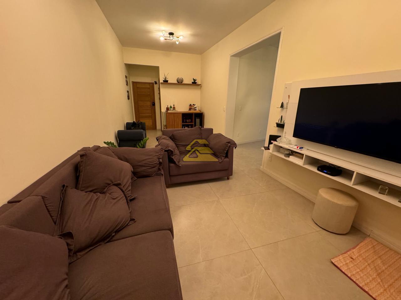 Apartamento à venda com 3 quartos, 134m² - Foto 3