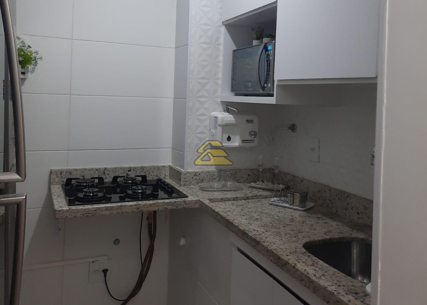 Apartamento à venda com 1 quarto, 32m² - Foto 16